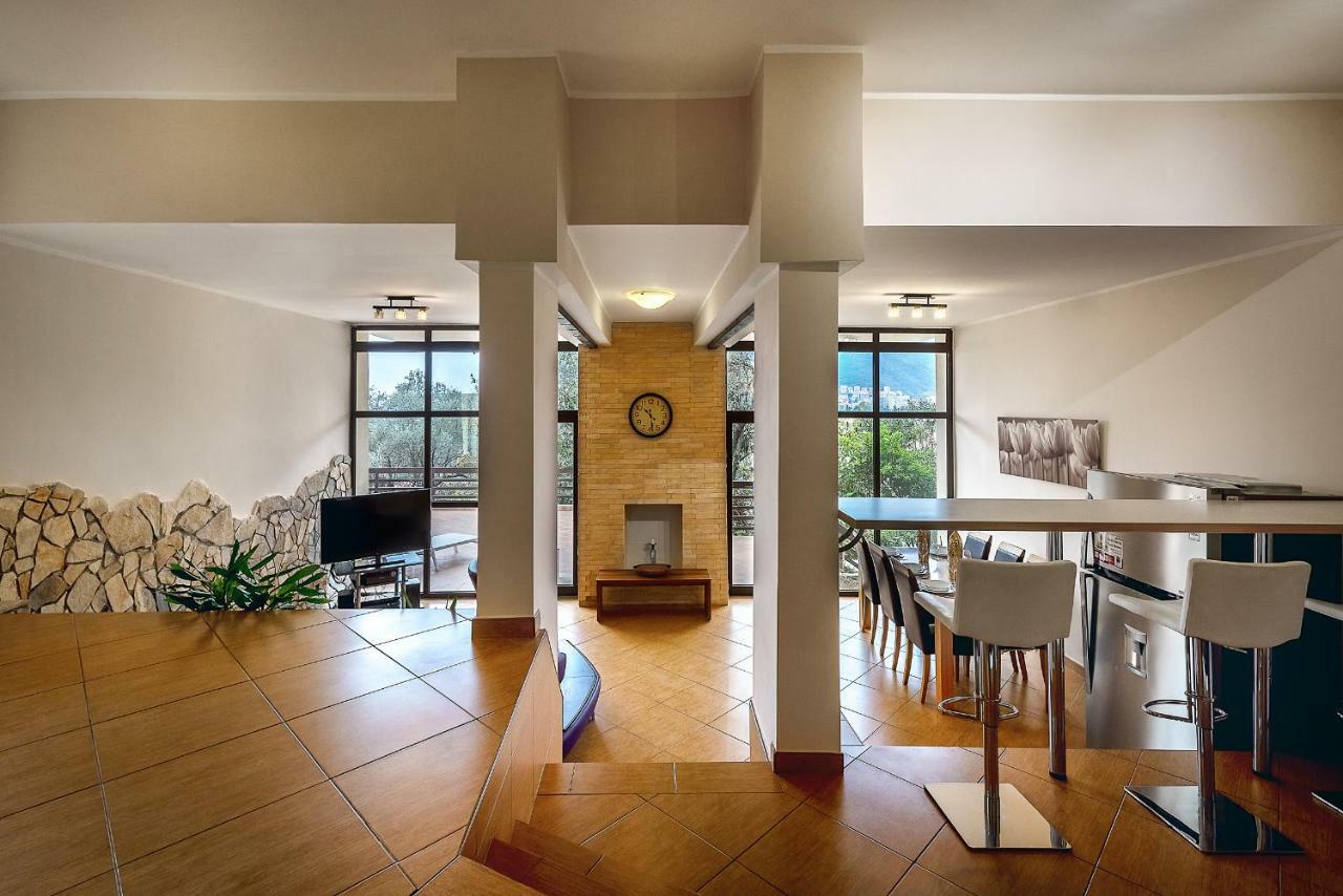 Villa Milana Budva Bagian luar foto